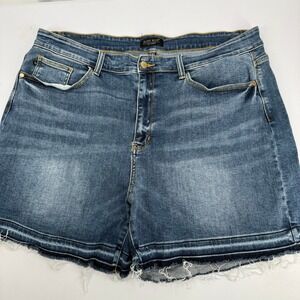 Judy Blue Women Denim Shorts Distressed Raw Hem Cutoff Med Wash 4XL JB15268DK